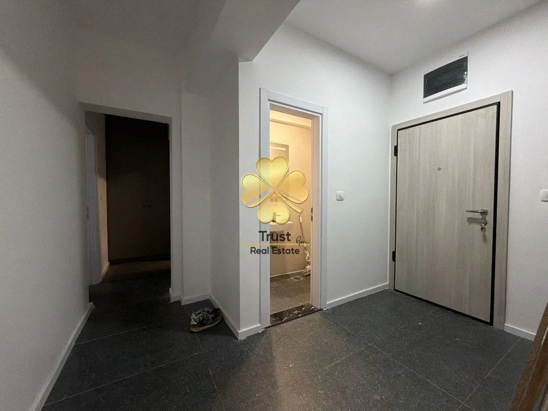 Rent, two bedroom apartment, 80m², Momišići, Podgorica