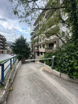 Rent, one bedroom apartment, 48m², Budva, Crna Gora - image 15