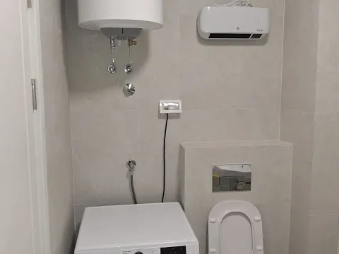 Rent, one bedroom apartment, 45m², Pobrežje, Podgorica - image 7