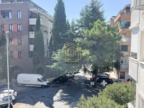 Rent, two bedroom apartment, 65m², Gorica C, Podgorica - image 15
