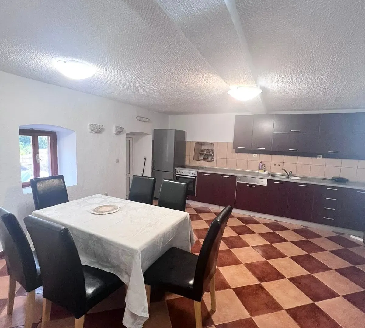 Sale, house, 300m², Reževići, Budva