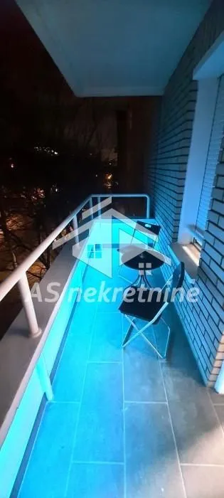 Izdavanje, dvosoban stan, 40m², Novi Beograd Sve Podlokacije, Beograd