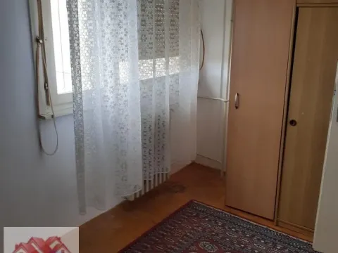Izdavanje, trosoban stan, 74m², Aerodrom, Kragujevac - image 8