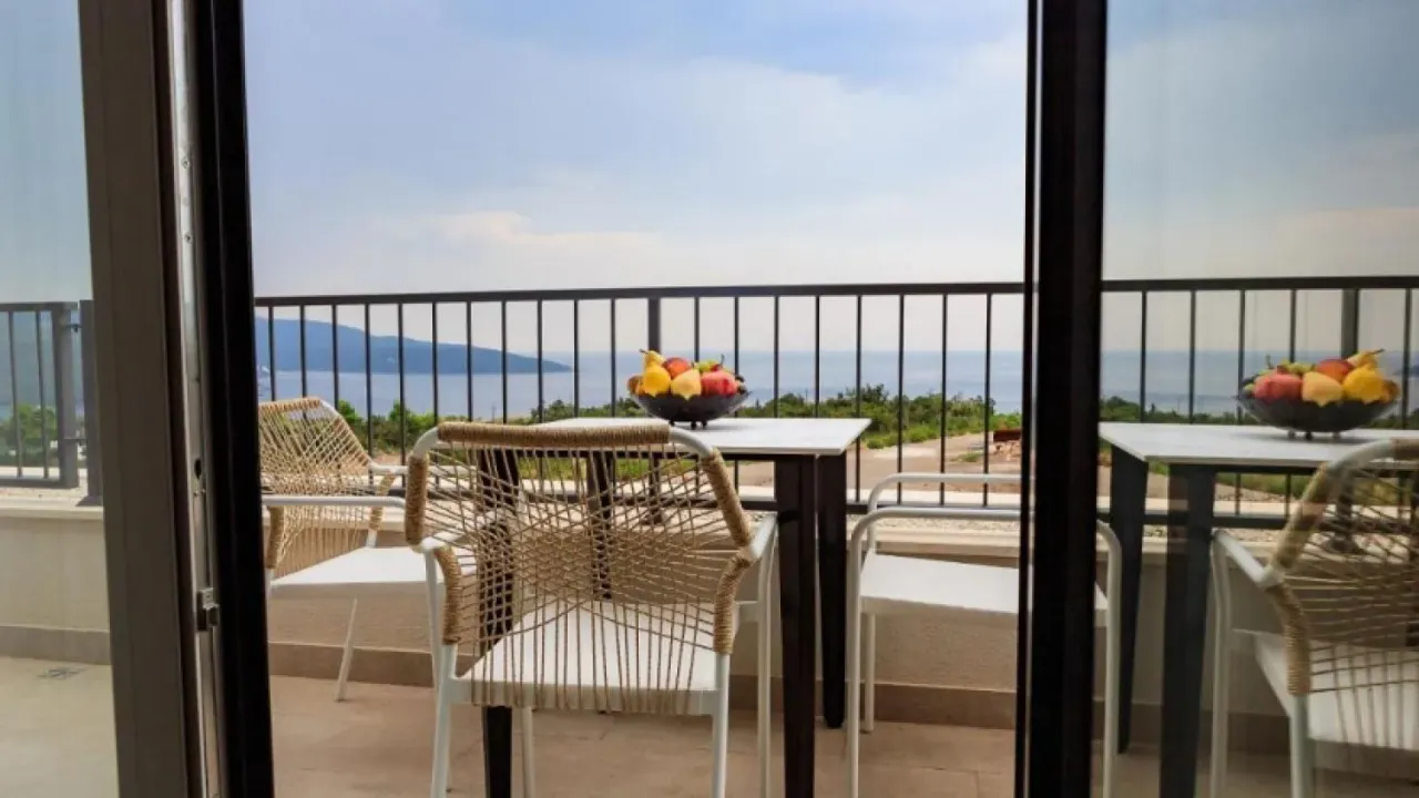 Sale, two bedroom apartment, 95m², Tivat, Crna Gora