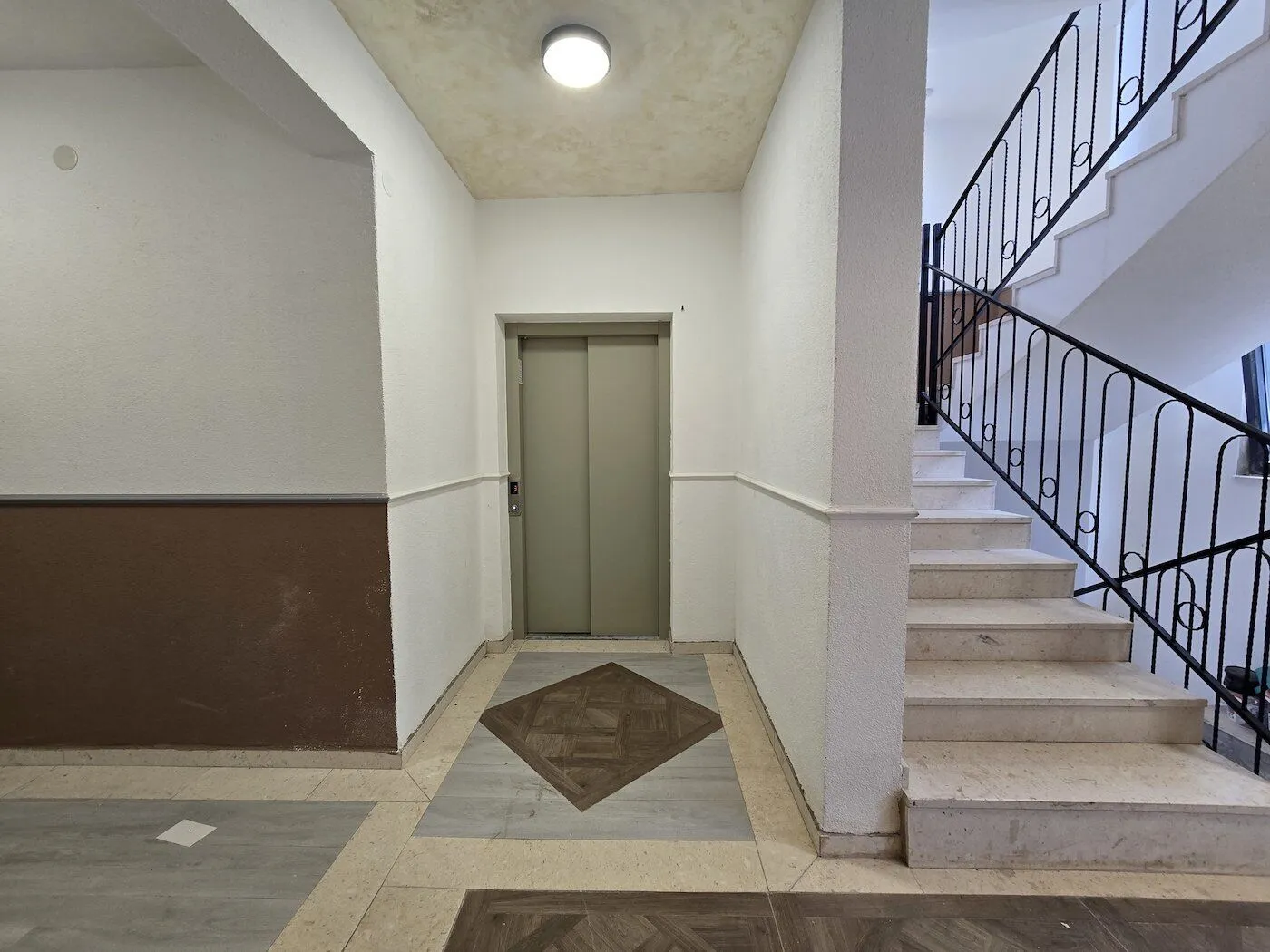 Rent, apartment, 26m², Zagorič, Podgorica
