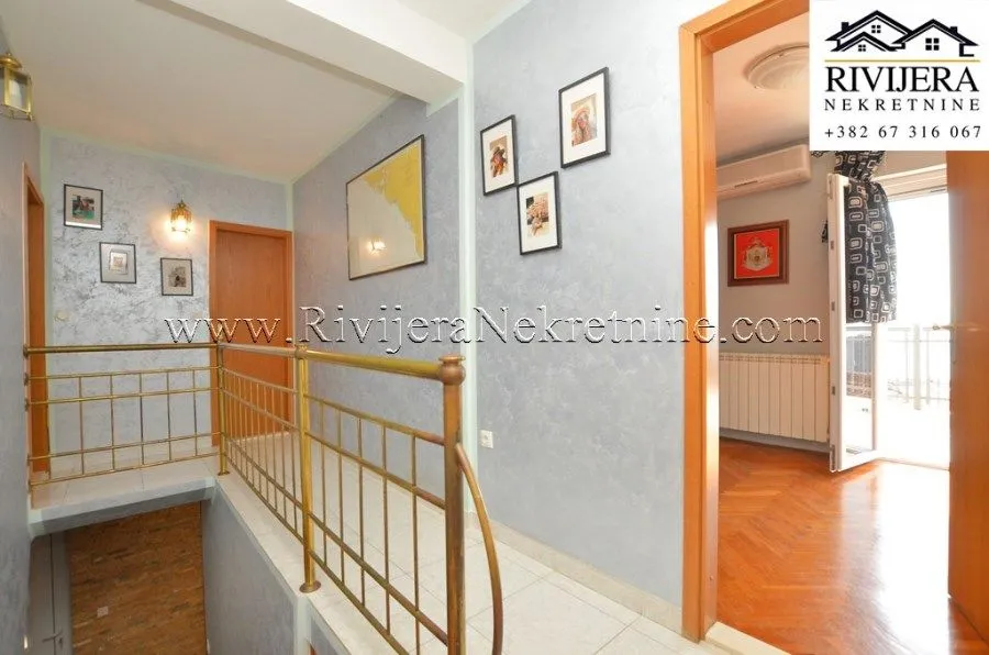 Prodaja, kuća, 330m², Savina, Herceg Novi
