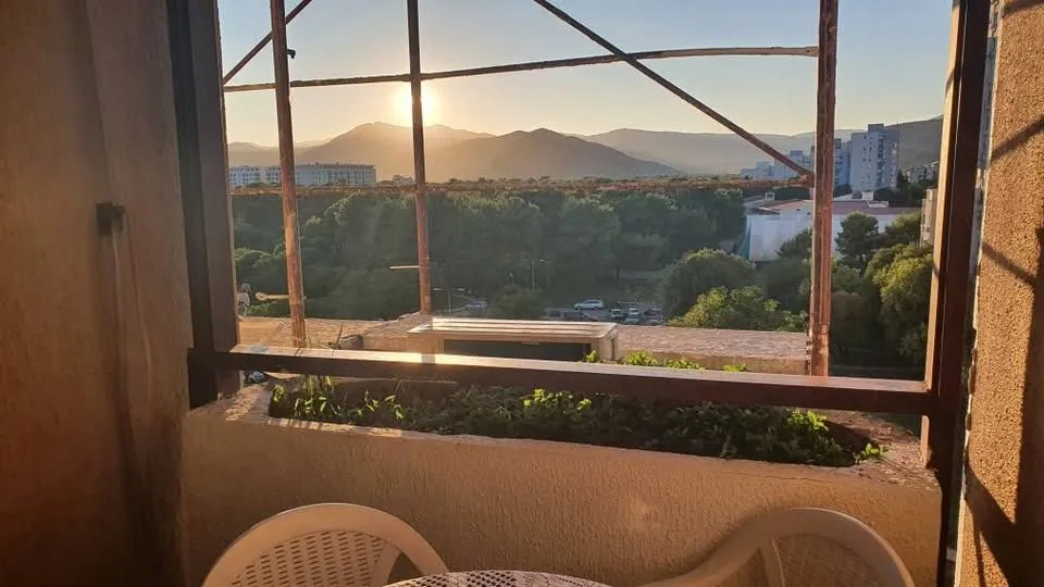 Rent, two bedroom apartment, 80m², Blok 5, Podgorica