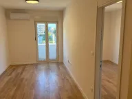 Izdavanje, jednosoban stan, 43m², Central Point, Podgorica - image 1