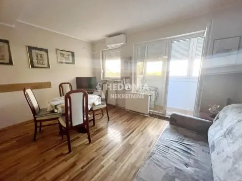 Izdavanje, jednosoban stan, 28m², Petlovo Brdo, Beograd - image 2