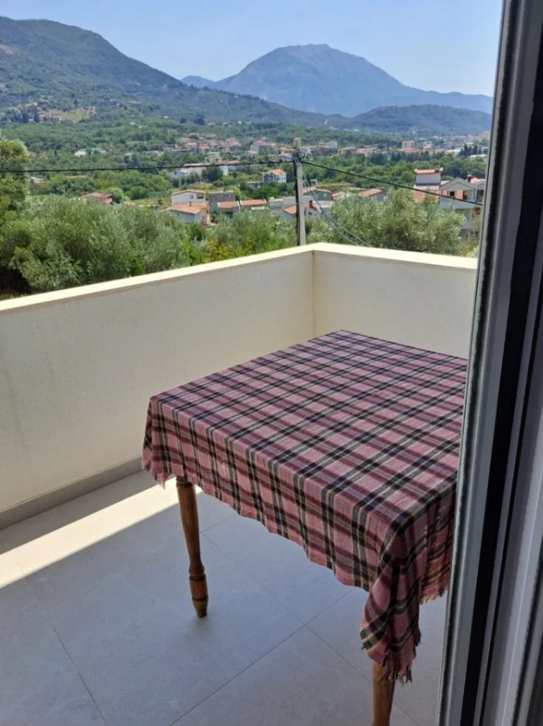 Rent, two bedroom apartment, 65m², Ilino, Bar