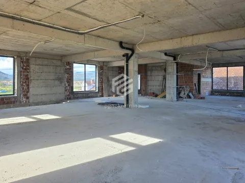 Rent, office space, 1100m², Donja Gorica, Podgorica - image 20