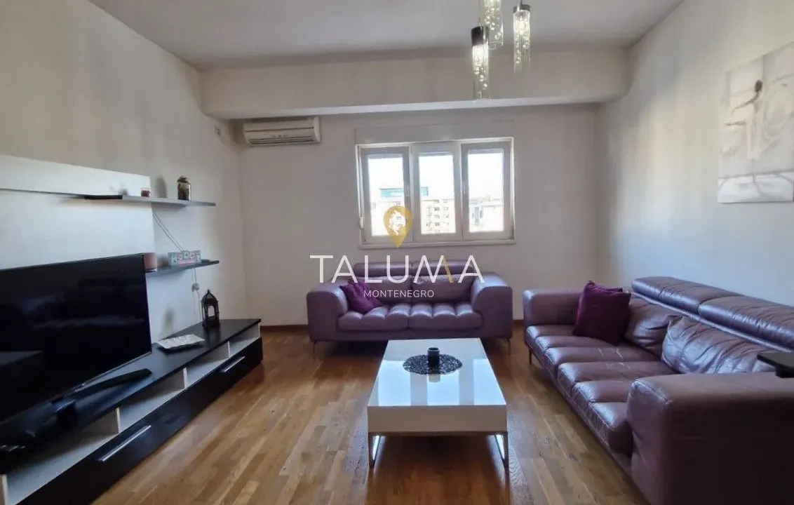 Rent, one bedroom apartment, 54m², City Kvart, Podgorica