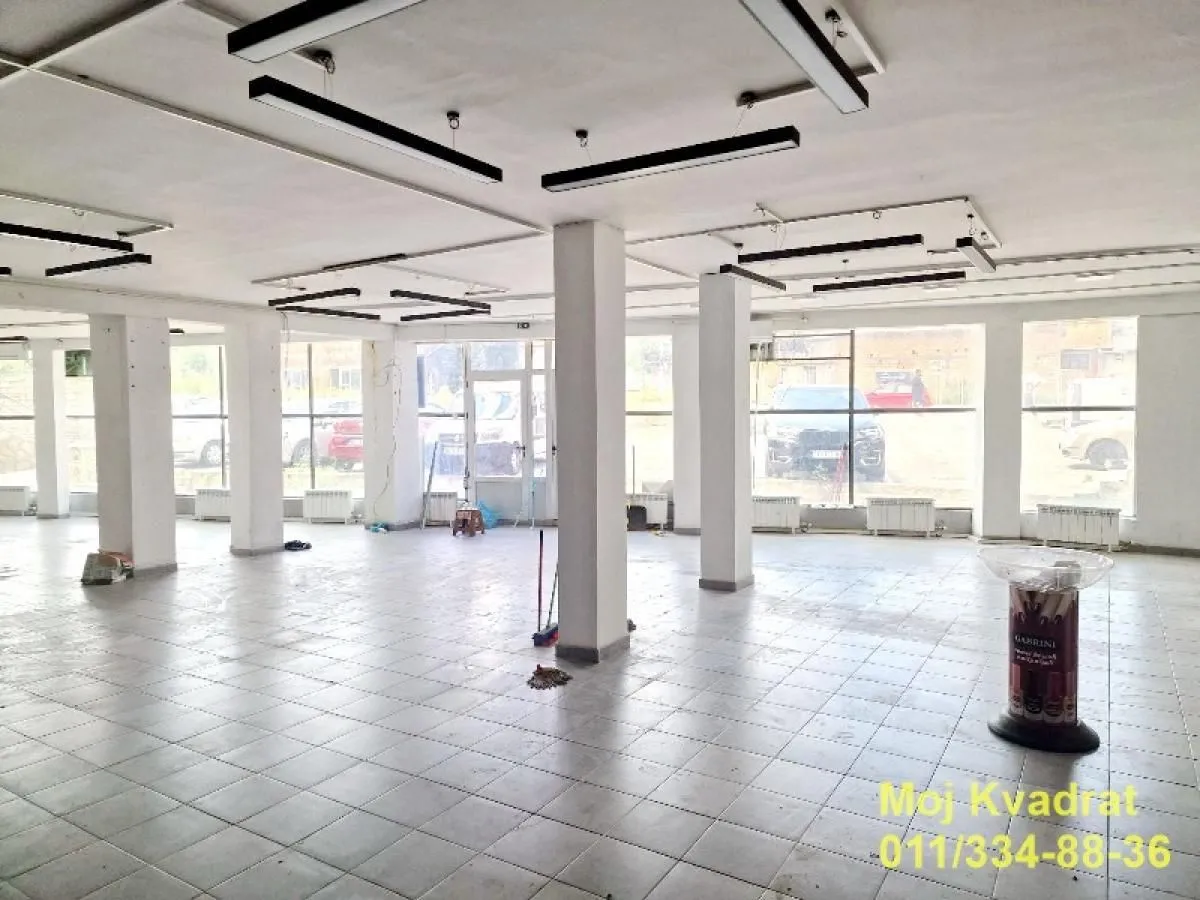 Izdavanje, poslovni prostor, 800m², Mirijevo Sve Podlokacije, Beograd