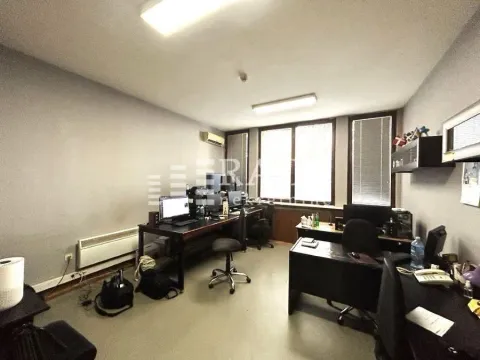 Rent, office space, 165m², Stari Grad, Beograd - image 7