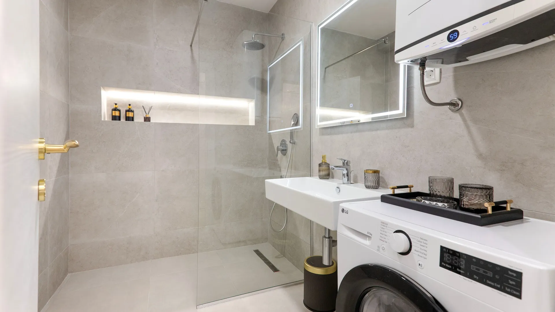 Rent, two bedroom apartment, 60m², Centar, Budva