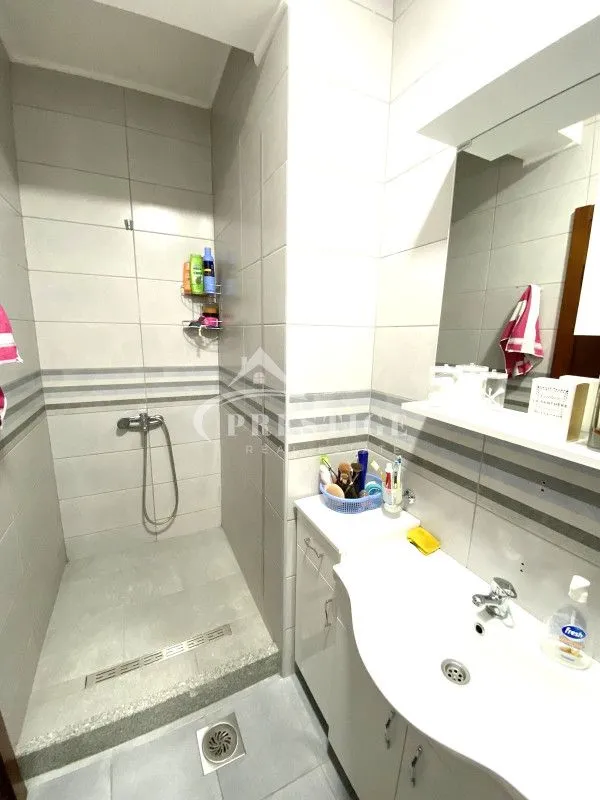 Prodaja, dvosoban stan, 62m², Tuški Put, Podgorica