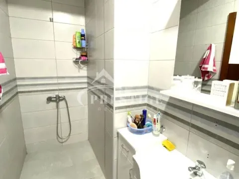 Prodaja, dvosoban stan, 62m², Tuški Put, Podgorica - image 8