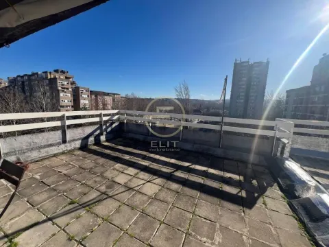 Sale, four bedroom apartment, 208m², Liman 3, Novi Sad Sve Podlokacije - image 2