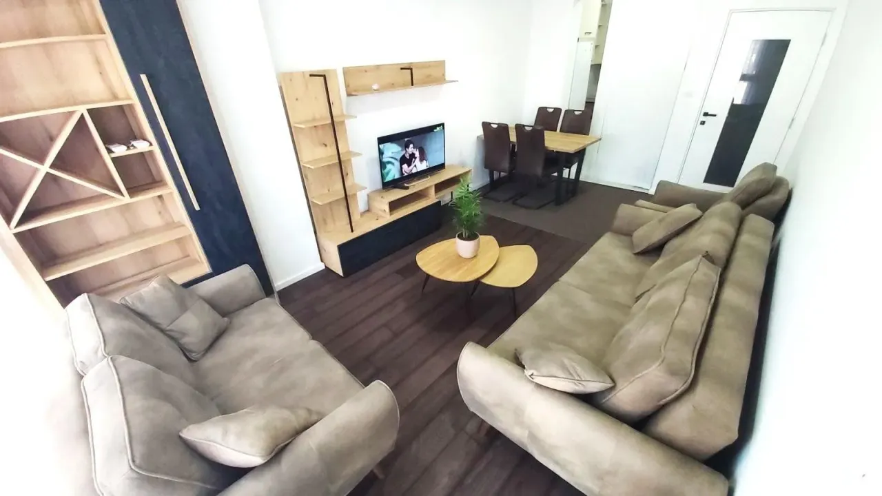 Izdavanje, jednosoban stan, 46m², Preko Morače, Podgorica