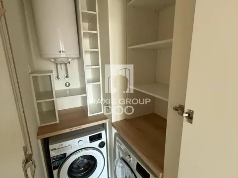Rent, two bedroom apartment, 59m², Savski Venac, Beograd - image 17
