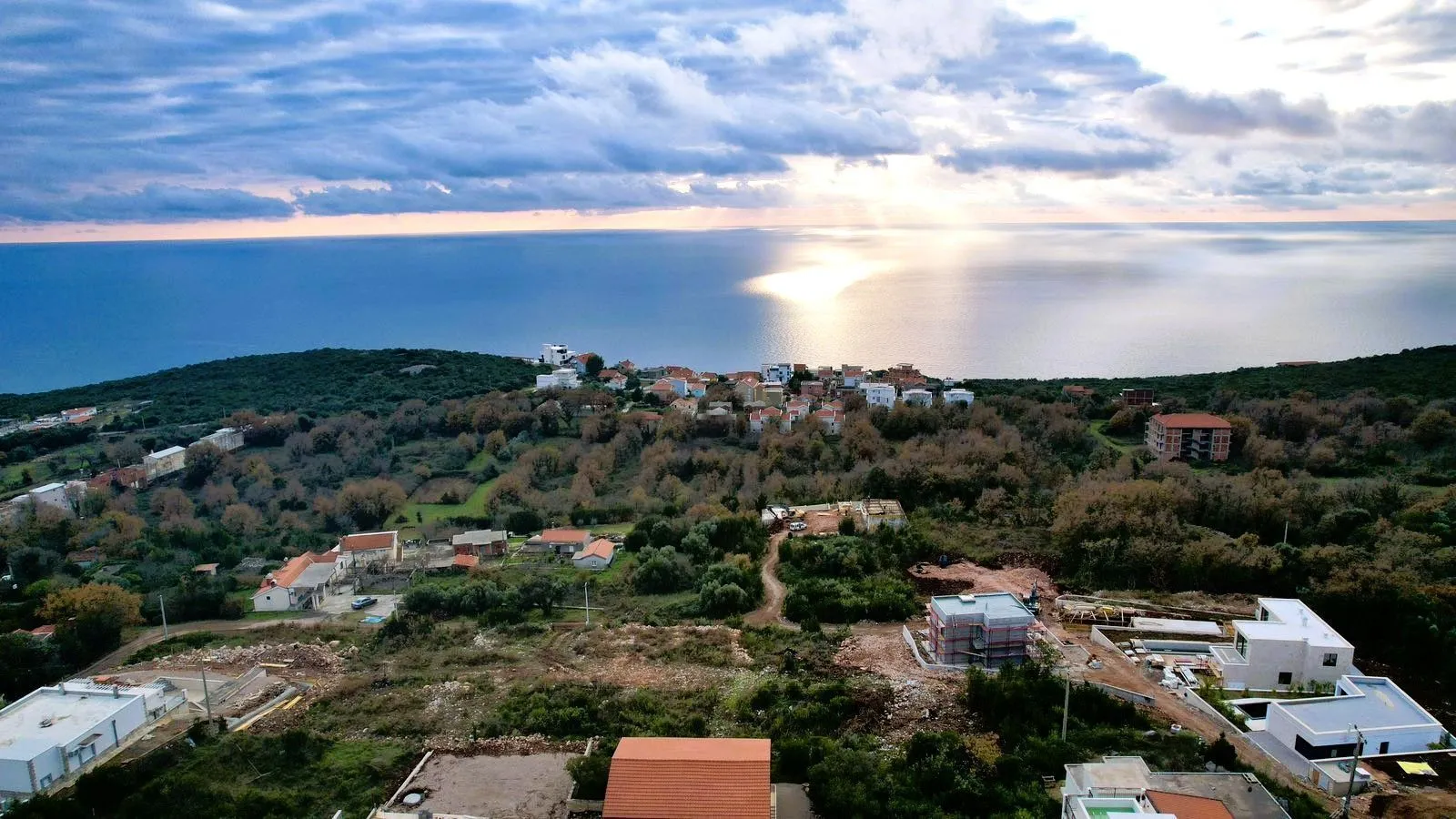 Prodaja, kuća, 300m², Krimovica, Kotor