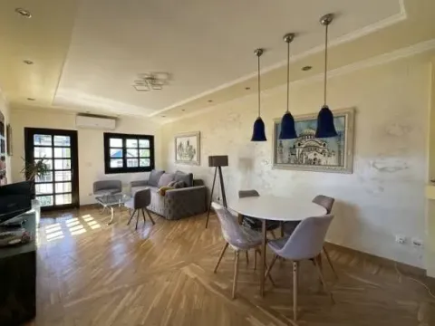 Prodaja, trosoban stan, 93m², Vračar Hram, Vračar Sve Podlokacije - image 12