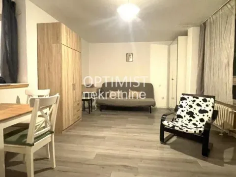 Izdavanje, jednosoban stan, 33m², Zemun Cara Dušana, Zemun Sve Podlokacije - image 2