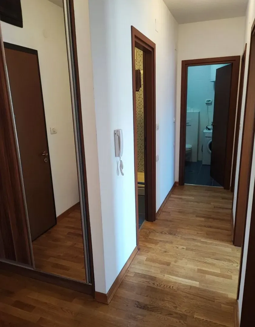 Rent, two bedroom apartment, 75m², City Kvart, Podgorica