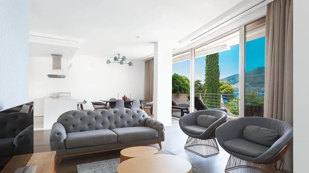 Prodaja, dvosoban stan, 178m², Budva, Crna Gora