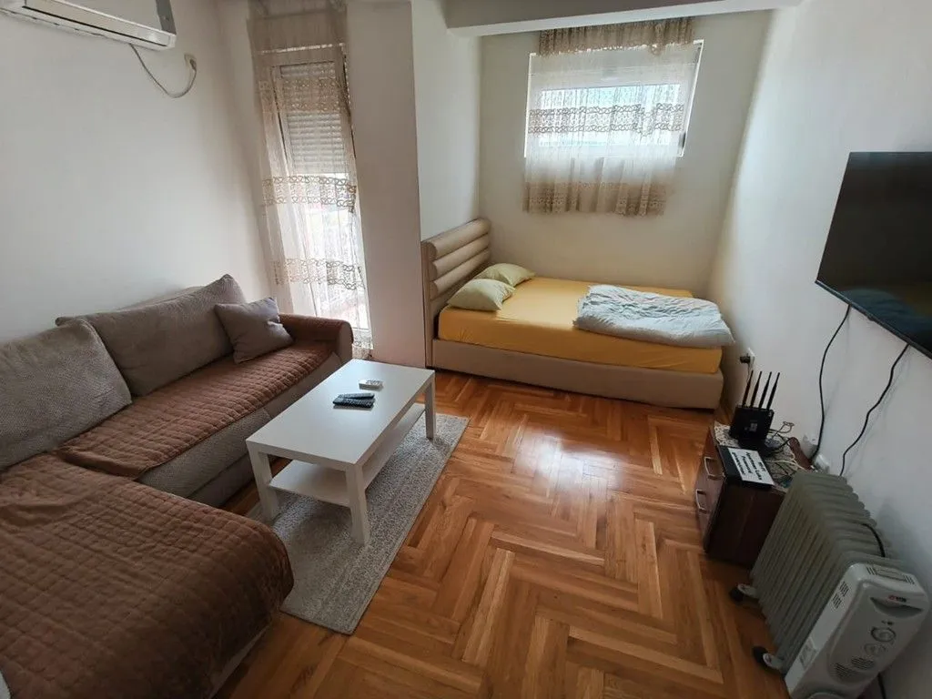 Prodaja, garsonjera, 28m², Tuški Put, Podgorica