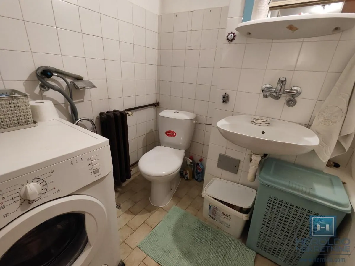 Prodaja, dvosoban stan, 67m², Sarina Medja, Jagodina