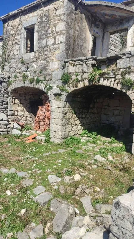 Prodaja, kuća, 66m², Mojdež, Herceg Novi