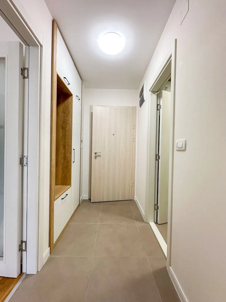 Rent, one bedroom apartment, 42m², Pobrežje, Podgorica