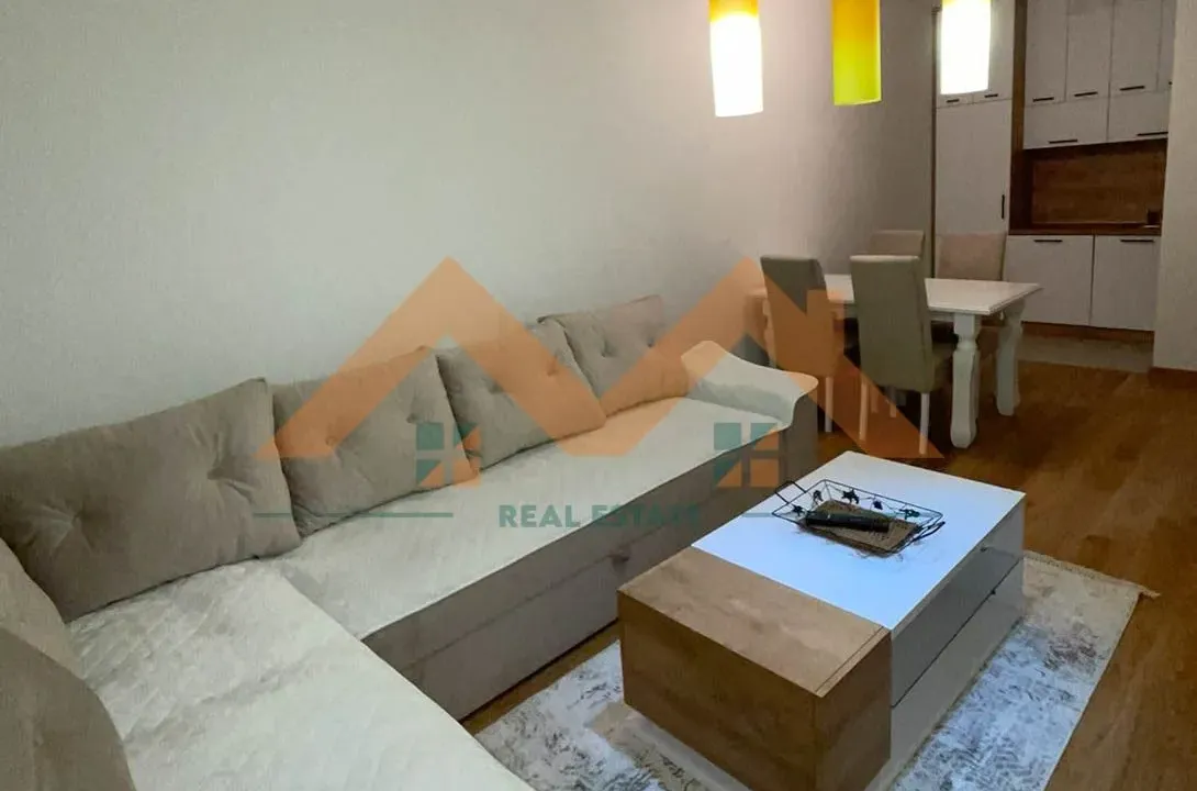 Izdavanje, jednosoban stan, 45m², New City, Podgorica