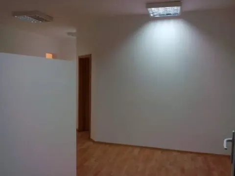 Rent, office space, 60m², Stara Varoš, Podgorica - image 3