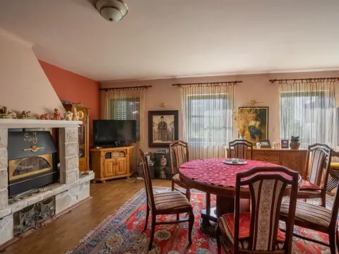 Prodaja, kuća, 250m², Kostanjica, Kotor - image 6