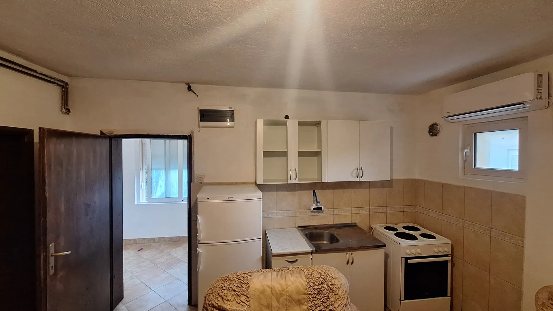 Rent, house, 45m², Tološi, Podgorica
