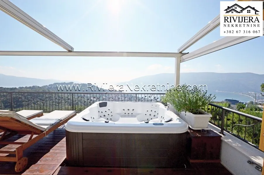 Prodaja, trosoban stan, 220m², Topla, Herceg Novi