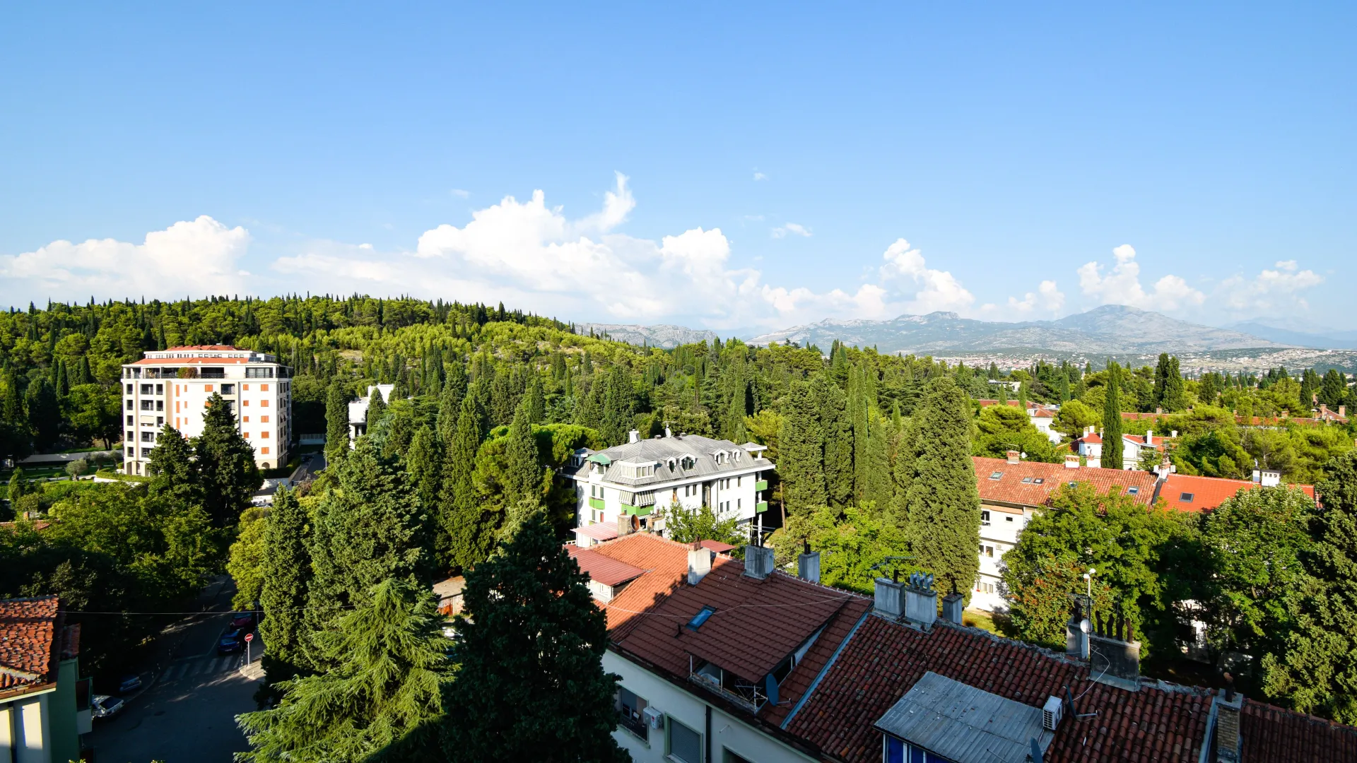 Rent, four bedroom apartment, 130m², Centar, Podgorica