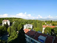 Rent, four bedroom apartment, 130m², Centar, Podgorica - image 8