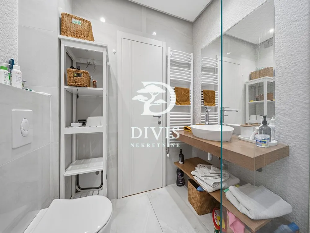 Prodaja, četvorosoban stan, 157m², Dedinje Sve Podlokacije, Beograd