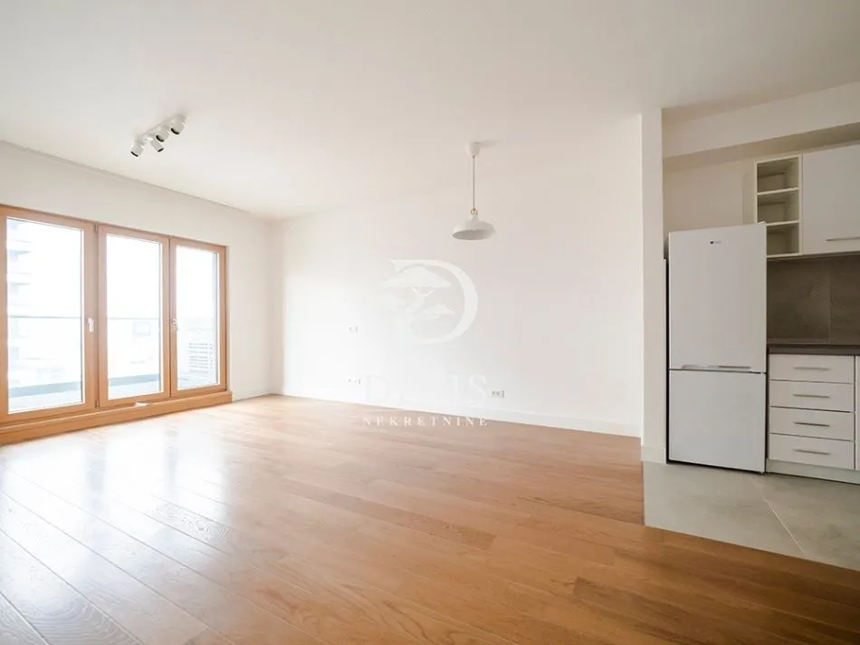 Prodaja, trosoban stan, 72m², Karaburma, Palilula Sve Podlokacije