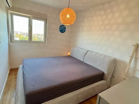 Sale, two bedroom apartment, 70m², Central Point, Podgorica - image 11