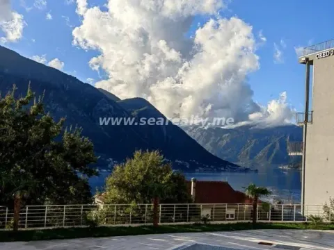 Prodaja, jednosoban stan, 52m², Kotor, Crna Gora - image 2