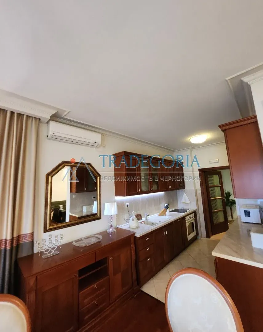 Prodaja, dvosoban stan, 104m², Bar, Crna Gora