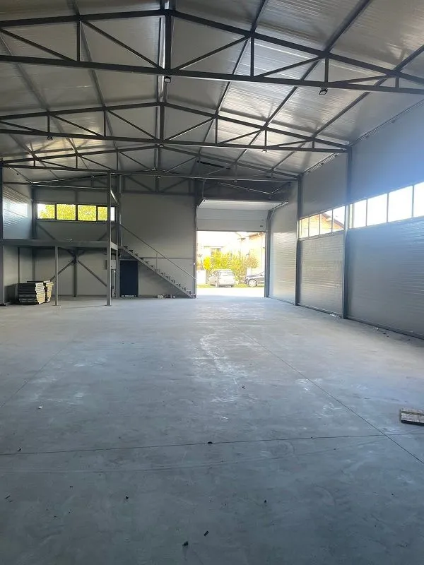 Rent, office space, 325m², Zemun Sve Podlokacije, Beograd