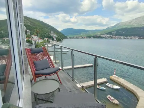 Prodaja, dvosoban stan, 64m², Njivice, Herceg Novi - image 4