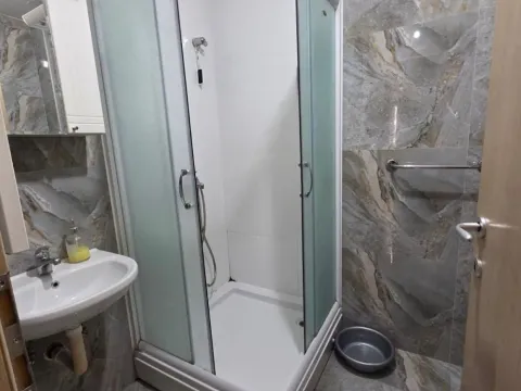 Izdavanje, jednosoban stan, 31m², Voždovac Sve Podlokacije, Beograd - image 14