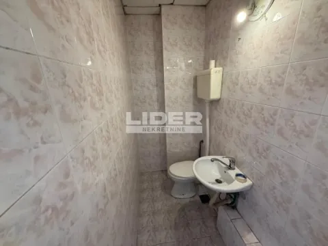 Izdavanje, poslovni prostor, 62m², Stari Grad, Beograd - image 5