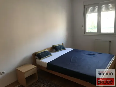 Izdavanje, dvosoban stan, 50m², Centar, Novi Sad - image 7